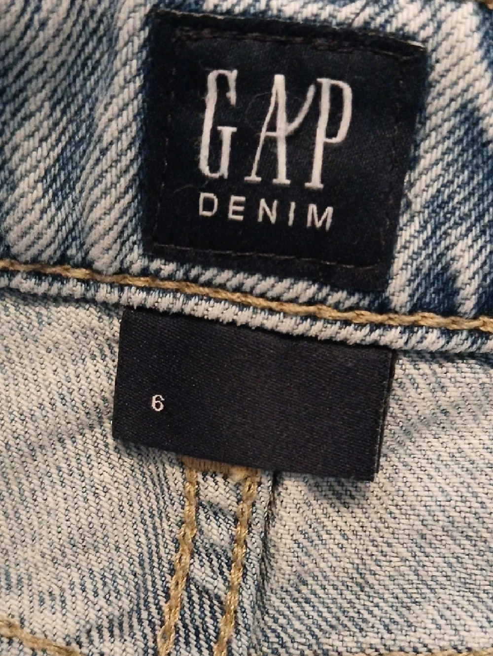 GAP Light Blue Washed Denim Wrap Skort‎ Girls/6